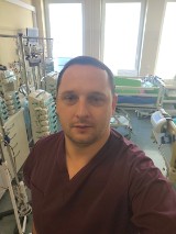 Damian Szejdurski – międzychodzki ratownik medyczny – teraz sam stał się pacjentem i potrzebuje naszej pomocy. Ruszyła zbiórka