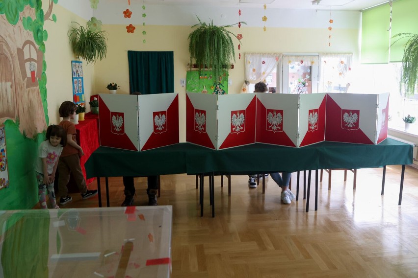 W Tarnowie do godz. 17 zagłosowało niewiele ponad 35 proc....