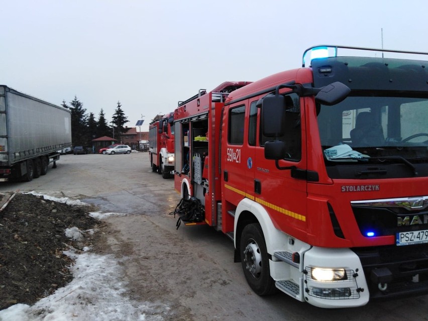 Gmina Pniewy: Pożar na terenie tartaku w Jakubowie [FOTO]