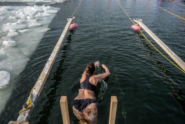 Podczas tegorocznej edycji Gdynia Winter Swimming Cup emocji nie zabrakło.