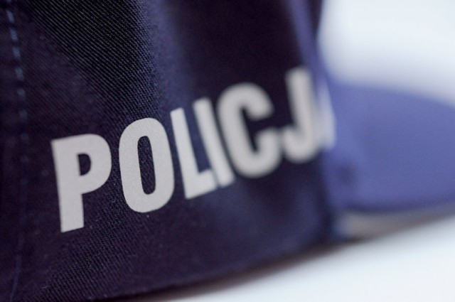 Ruda Śląska Policja: Ukradli 14 metrów kabla z remontowanego budynku