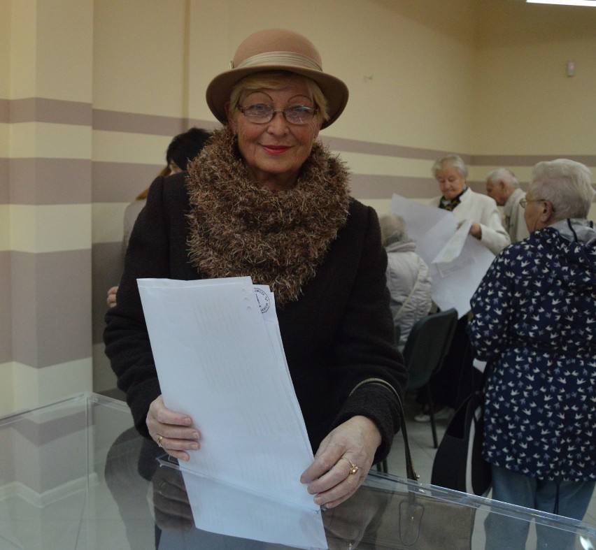Tak głosowali mieszkańcy Malborka [ZDJĘCIA]. Wybory samorządowe przebiegały spokojnie, były dwa zgłoszenia na policję