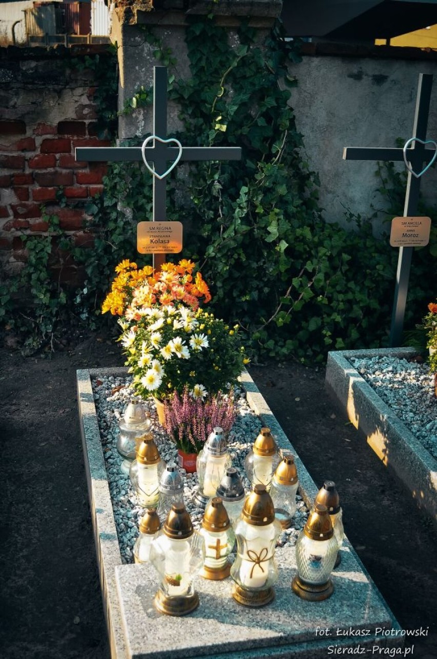 Groby sióstr urszulanek na Cmentarzu Parafialnym