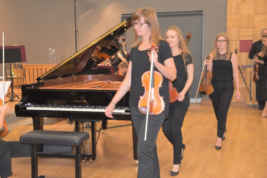 Uczestnicy XI Paderewski Piano Academy wystąpili w Nakle...