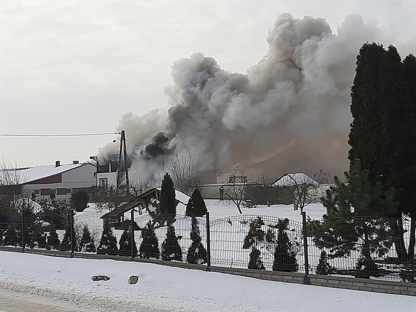 W domu jednorodzinnym w Pastwie eksplodował gaz! Akcja strażaków trwała 5 godzin