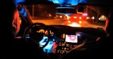 Kompletnie pijany kierowca zasnął na skrzyżowaniu w Radomsku
