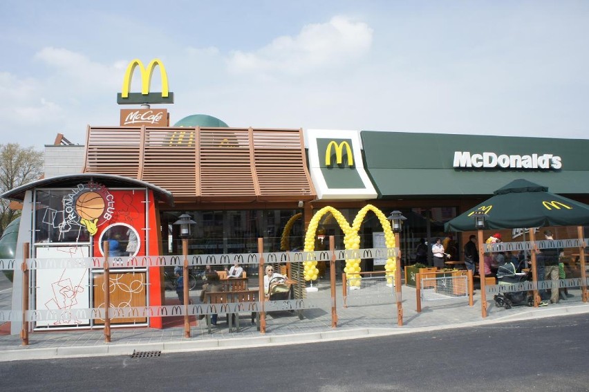 Restauracja McDonald's przy ul. Ku Słońcu - wyjątkowe miejsce!