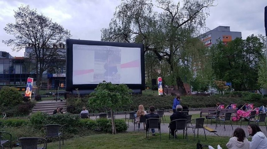 Konin. Kino pod gwiazdami zainaugurowało filmowe lato w mieście