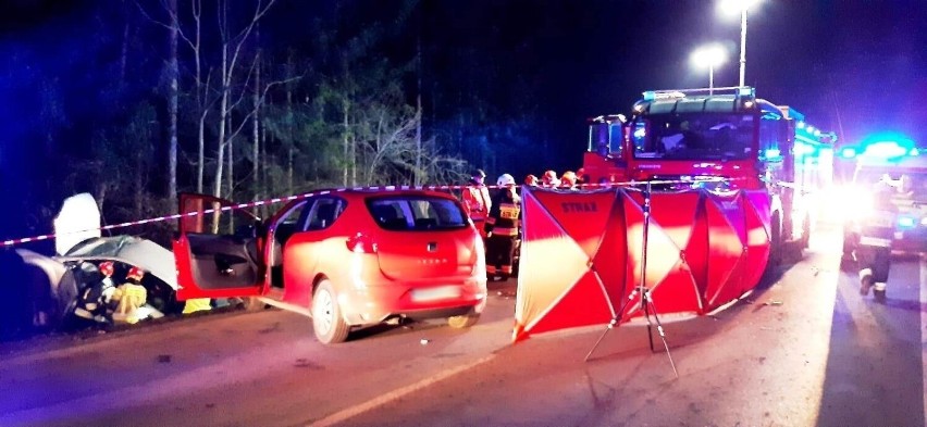 Nowy Sącz. Zapadł wyrok w sprawie wypadku, w którym zginęły dwie nastolatki. Dawid J. idzie do więzienia na pięć lat