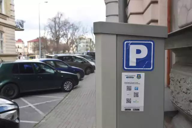 Aktualne stawki opłaty parkingowej obowiązują w Tarnowie od 2019 roku. Proponowane zmiany zakładają podwyżkę o kilkadziesiąt groszy
