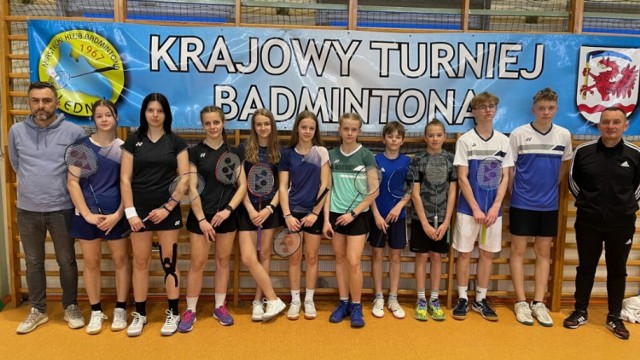 Uczniowie z Zespołu Szkolno - Przedszkolnego w Nowym Klinczu pojechali do Miastka na turniej badmintona.