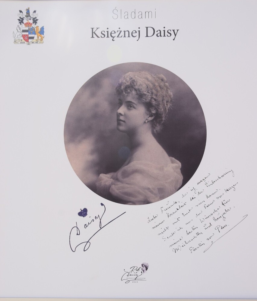 Wystawa plenerowa poświęcona księżnej Daisy w Pszczynie