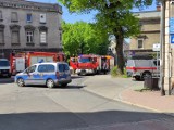 Wyciek gazu i ewakuacja w budynku wielorodzinnym w Boguszowie-Gorcach