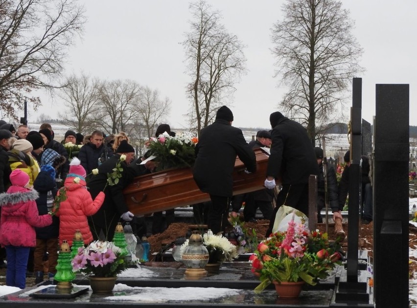 Pogrzeb Daniela zamordowanego przed kebabem w Ełku