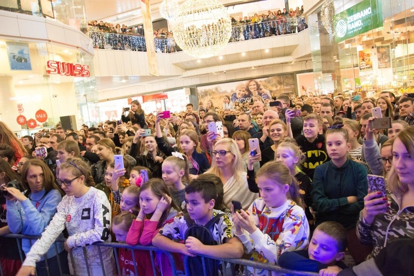 27. Finał WOŚP w Kielcach. Afromental przyciągnął tłumy do Galerii Korona [WIDEO, ZDJĘCIA]