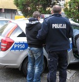 Czechowice-Dziedzice: Policja zatrzymała dwie kobiety, które wprowadzały w obieg fałszywe recepty.