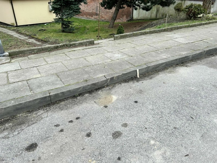 Będą remonty dróg i ulic w Kazimierzy Wielkiej. Przetargi zostały ogłoszone. Wkrótce ruszą roboty. Gdzie? Zobaczcie zdjęcia