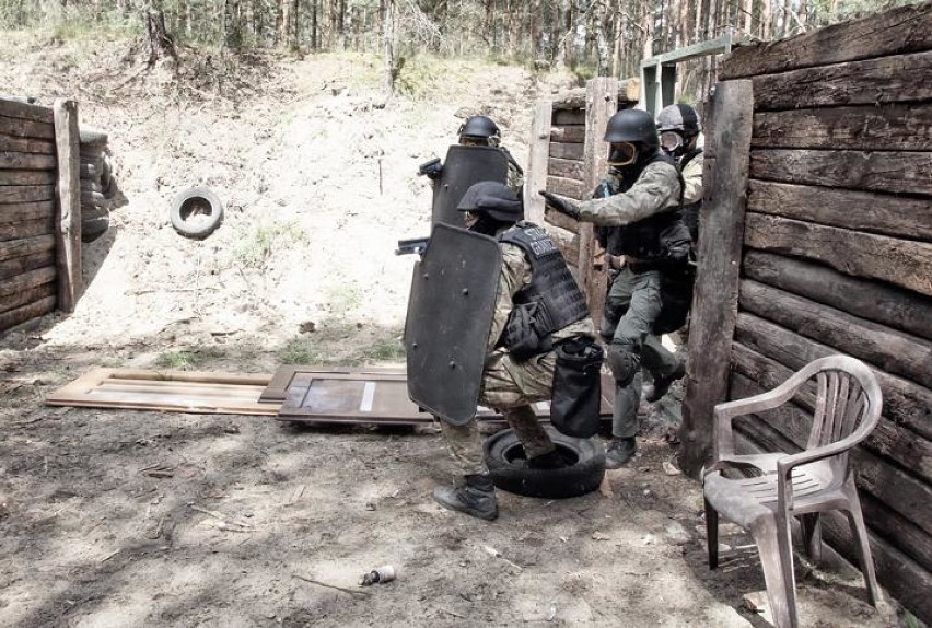 Cwiczenia w Jednostce Wojskowej Komandosów w Lublińcu