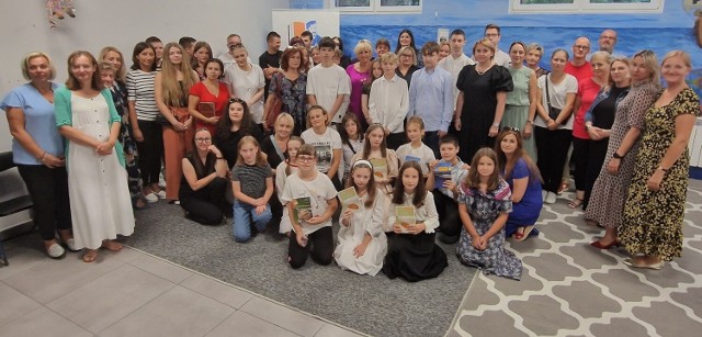 Miejsko-Gminna i Powiatowa Biblioteka w Kazimierzy Wielkiej włączyła się w sobotę, 9 września do Narodowego Czytania