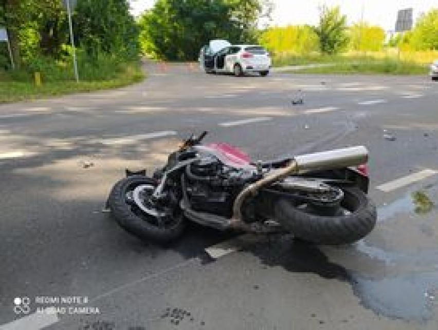LESZNO. Wypadek na ulicy Kąkolewskiej - zderzył się motocykl...