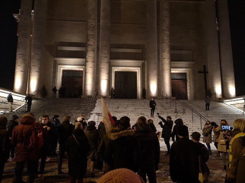 Protest przeciwko zaostrzeniu prawa aborcyjnego w...