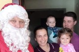 Święty Mikołaj i jego pomocnicy odwiedzają grzeczne dzieci pod Oleśnicą (ZDJĘCIA)