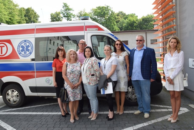 Pracownicy niemedyczni z placówek zrzeszonych w Związku Szpitali Powiatowych Województwa Śląskiego napisali list otwarty do ministra zdrowia.