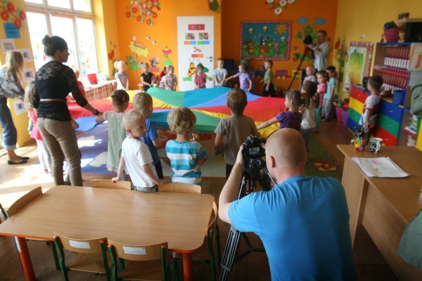 Przedszkolaki w Rydułtowach mają teledysk "Dziecięcy świat"