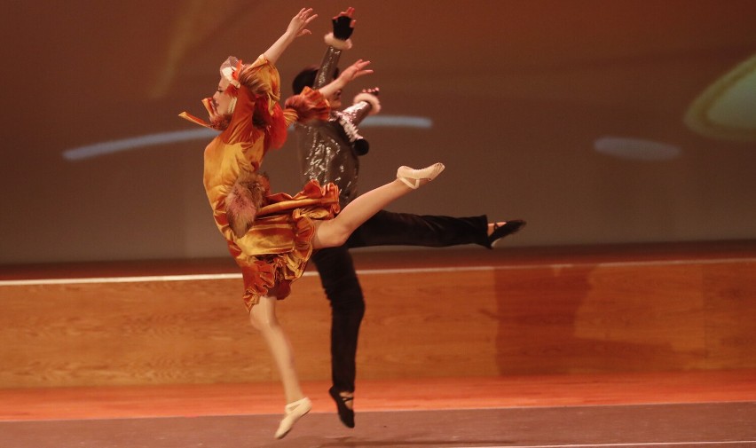 Zobacz zdjęcia ze spektaklu tanecznego "Złoty kluczyk" Studia Baletowego im. Laili Arifuliny