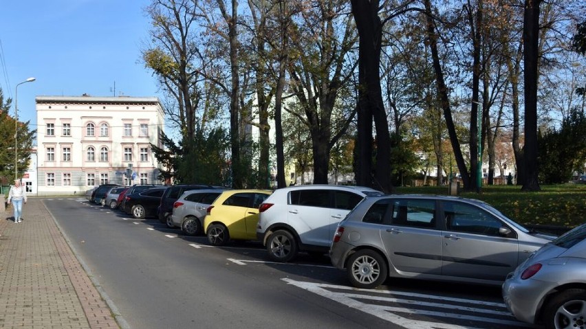 W Dzierżoniowie powiększy się strefa płatnego parkowania,...