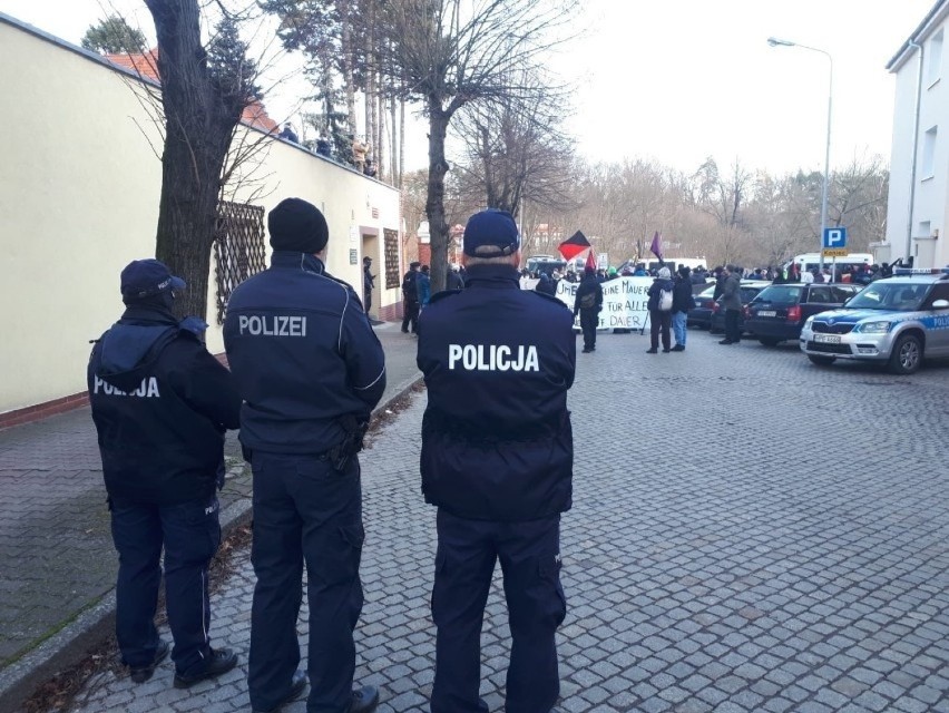 W sobotę (12 lutego) doszło do zamieszek w Krośnie...