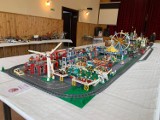 Wystawa klocków LEGO w Szkole Podstawowej nr 1 w Wolsztynie