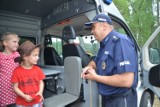 Policjanci z Komendy Powiatowej Policji w Kościerzynie uczestniczyli w festynie rodzinnym w Garczynie [ZDJĘCIA]