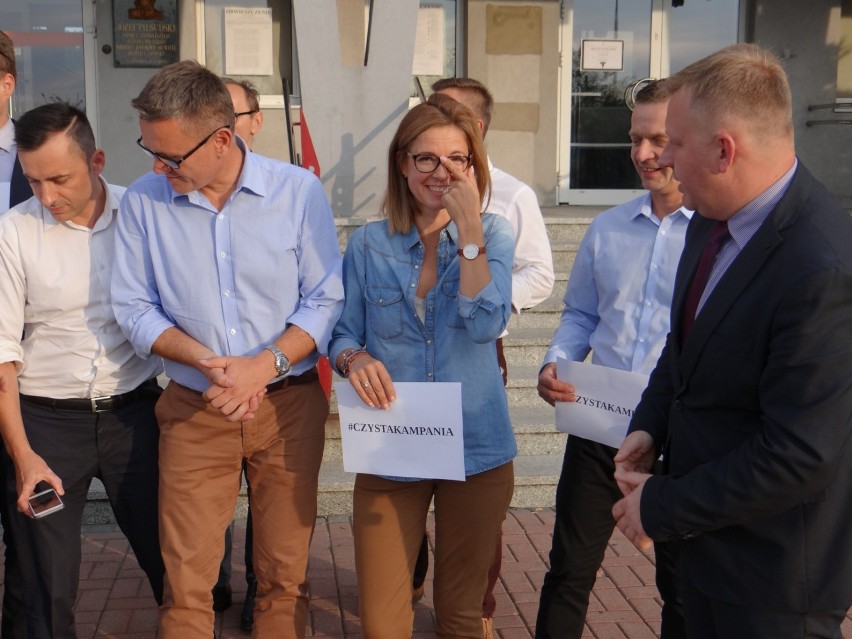 Radomsko: Koalicja Obywatelska apeluje o czystą kampanię wyborczą [ZDJĘCIA, FILM]