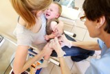 Szczepienia w Tomaszowie i Opocznie: Rodzice mają wątpliwości i nie chcą szczepić