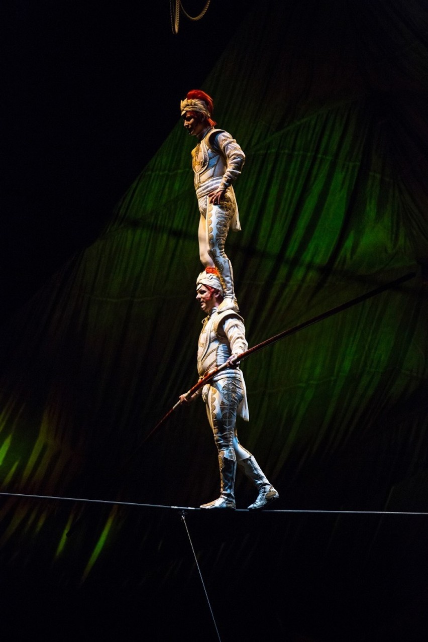 kostiumy: Marie-Chantale Vaillancourt ©2012 Cirque du Soleil