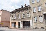 Pożar w centrum Oleśnicy, doszczętnie spłonął dach kamienicy (FOTO)