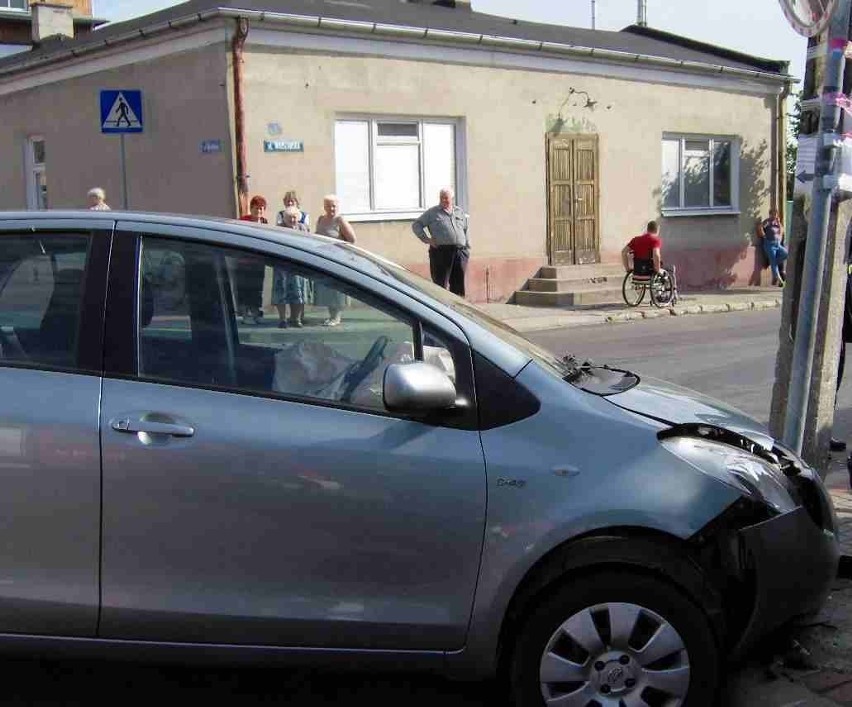 Wypadek w Grzegorzewie. Zderzyły się dwa samochody