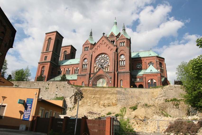 Osuwisko w Czeladzi przy kościele św. Stanisława BM