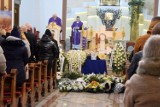 Pogrzeb Marcina Cieśli ze Starachowic, który przegrał z nowotworem. Pożegnali go rodzina, przyjaciele i znajomi (WIDEO, ZDJĘCIA) 