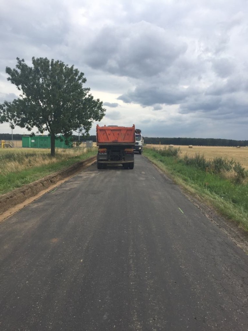 Rozpoczął się remont drogi Powodowo - Kiełpiny