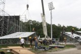 Koncert Gun's Roses w Rybniku: Już montują scenę na stadionie [WIDEO+ZDJĘCIA]