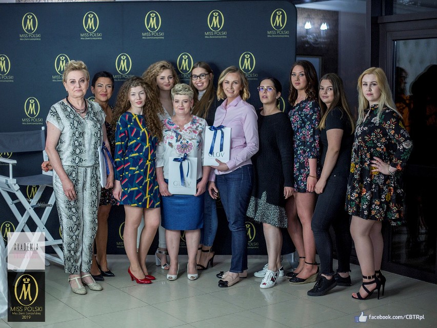 Miss Ziemii Łomżyńskiej 2019 Iwona Mocarska pokazała mieszkankom Łomży, że siła jest kobietą [zdjęcia]