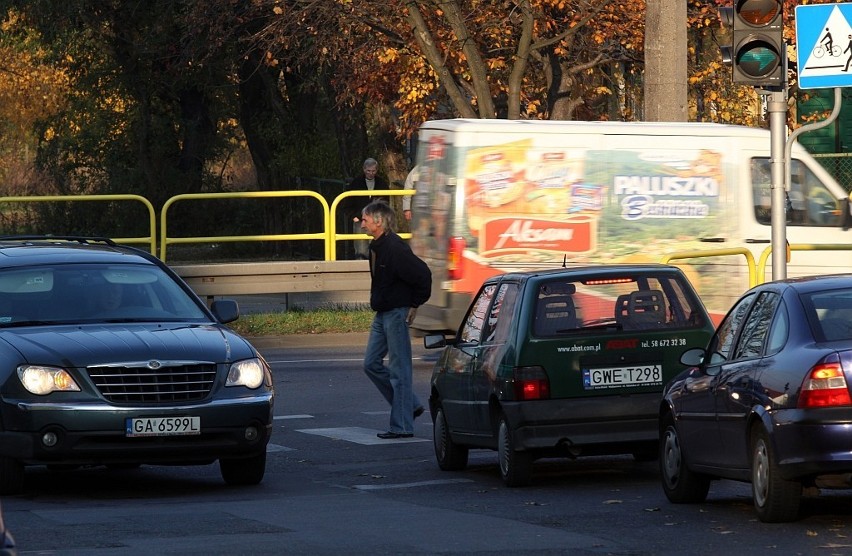 Gdynia: Urzędnicy zabierają się za ul. Morską. Kilka skrzyżowań na raz do remontu