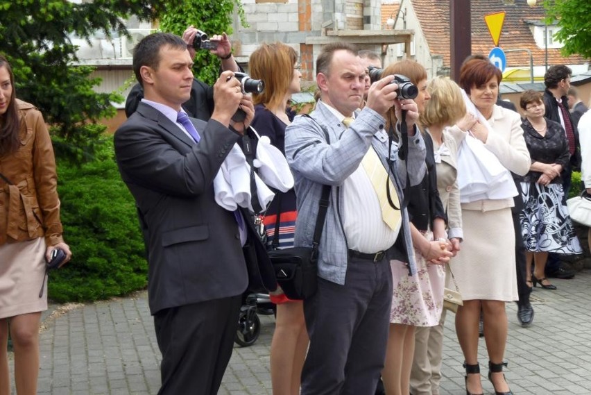 Chodzież: Komunia 2012. Sakrament w parafii św. Floriana [ZDJĘCIA]