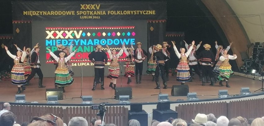 Wyjątkowy koncert w Ogrodzie Saskim na zakończenie XXXV Międzynarodowych Spotkań Folklorystycznych. Zobacz zdjęcia