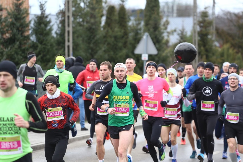 Półmaraton Wiązowski 2020. Za nami 40. edycja biegu. Braliście udział? Szukajcie się na fotografiach [ZDJĘCIA]