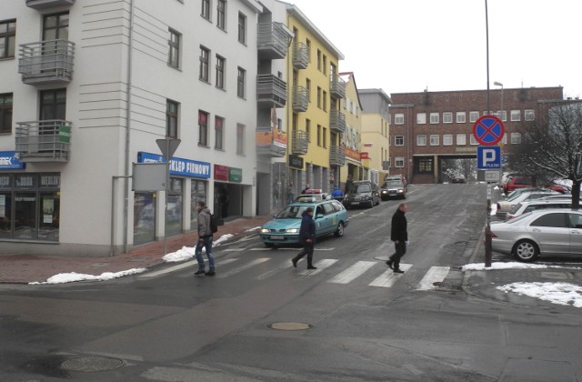 Są nawet takie sytuacje, że wszystkie miejsca na parkingu zajmują taksówki.