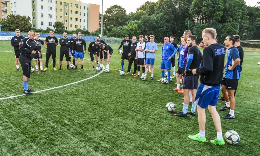 Pierwszy trening piłkarzy Zawiszy Bydgoszcz.