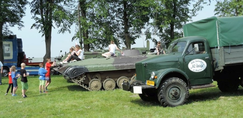 Pojazdy militarne zjechały do Chabska [zdjęcia]